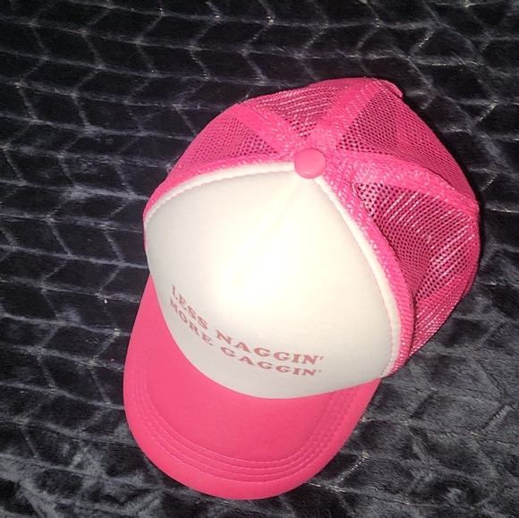 Hat - Picture 2 of 3